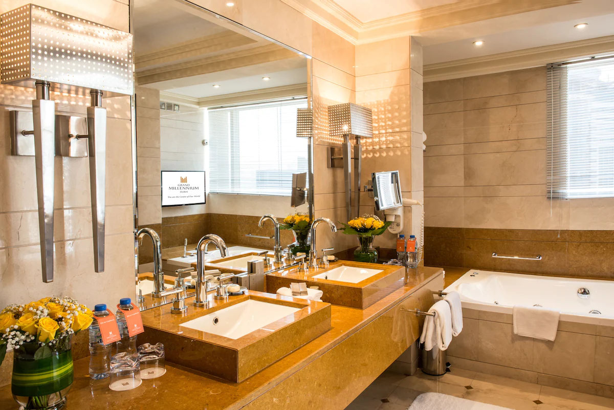 حمام و سرویس بهداشتی هتل گرند میلنیوم دبی